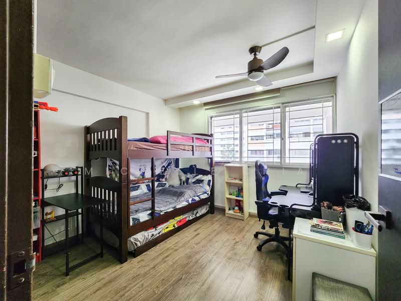 125 Serangoon North Avenue 1, 125 Serangoon North Avenue 1, 3 Bedrooms, 1,593 sqft, HDB Flat For Sale, by Michelle Chia, 500151998 - Common Bedroom - PropertyGuru.com.sg