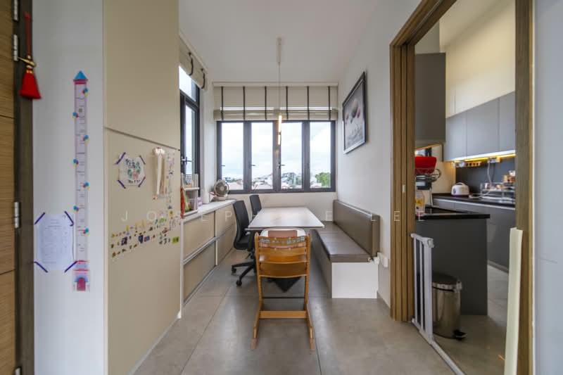 Parkwood Residences, 208 Yio Chu Kang Road, 5 Bedrooms, 1,905 sqft, Apartment For Sale, by Josephine Lee, 500152029 - Kitchen - PropertyGuru.com.sg