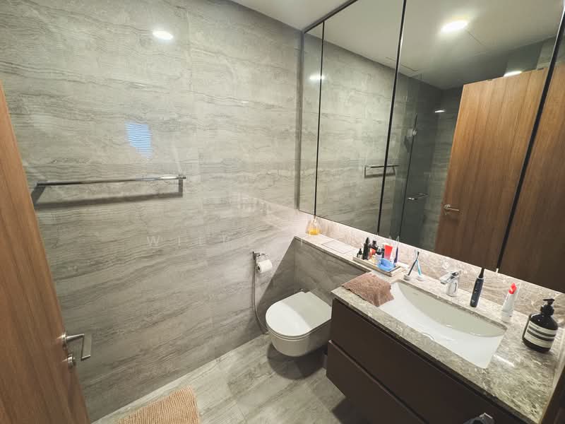Fourth Avenue Residences, 8 Fourth Avenue, 2 Bedrooms, 689 sqft, Condominium For Sale, by Wilbert Lim, 500152040 - Bathroom - PropertyGuru.com.sg