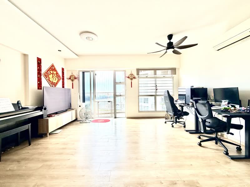 325B Sumang Walk, 325B Sumang Walk, 3 Bedrooms, 1,248 sqft, HDB Flat For Sale, by Irene Lee, 500152054 - Living Room - PropertyGuru.com.sg