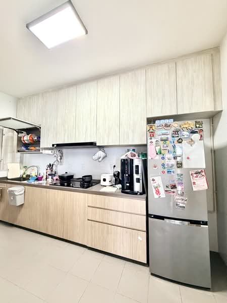 325B Sumang Walk, 325B Sumang Walk, 3 Bedrooms, 1,248 sqft, HDB Flat For Sale, by Irene Lee, 500152054 - Kitchen - PropertyGuru.com.sg