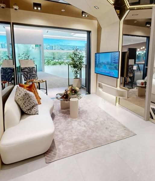 The Orie, 31 Lorong 1 Toa Payoh, 1 Bedroom, 517 sqft, Condominium For Sale, by Gladys Ng, 500152068 - Living Room - PropertyGuru.com.sg