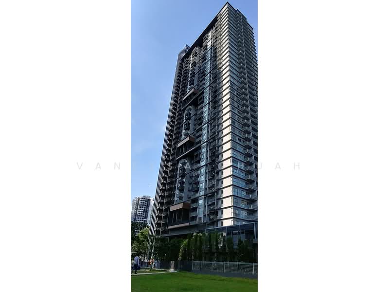 Alex Residences, 28 Alexandra View, 2 Bedrooms, 650 sqft, Apartment For Rent, by Vanessa Chuah, 500152079 - Exterior - PropertyGuru.com.sg