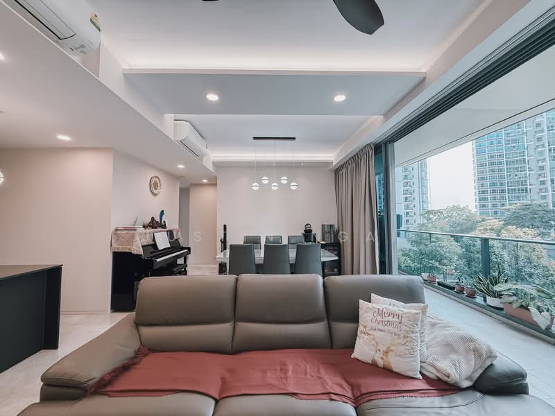 Amber Park, 18 Amber Gardens, 4 Bedrooms, 1,572 sqft, Condominium For Sale, by Justin Ngai, 500152097 - Living Room - PropertyGuru.com.sg