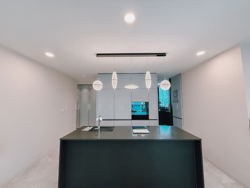 Amber Park, 18 Amber Gardens, 4 Bedrooms, 1,572 sqft, Condominium For Sale, by Justin Ngai, 500152097 - Kitchen - PropertyGuru.com.sg