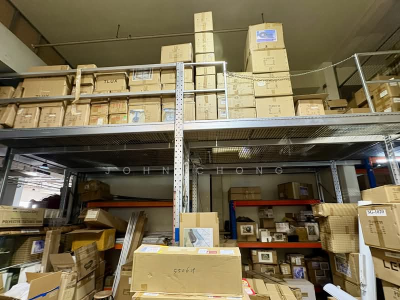 Wcega Plaza, 1 Bukit Batok Crescent, 2,368 sqft, Light Industrial (B1) For Sale, by John Chong, 500152107 - CommercialGuru.com.sg