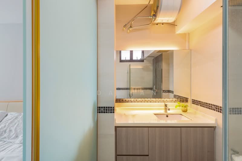 631 Senja Road, 631 Senja Road, 3 Bedrooms, 969 sqft, HDB Flat For Sale, by Linda Yang, 500152114 - Bathroom - PropertyGuru.com.sg