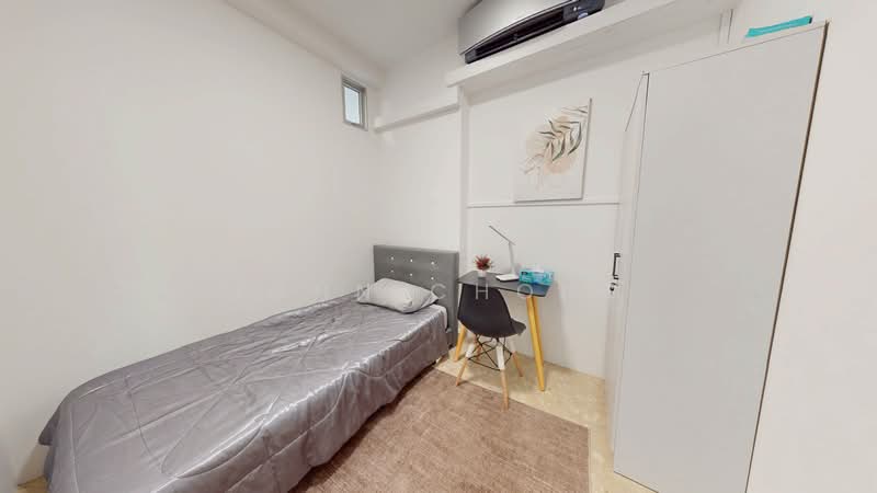Simei Green Condominium, 1 Simei Street 4, 3 Bedrooms, 1,195 sqft, Condominium For Sale, by John Chong, 500152118 - Bedroom - PropertyGuru.com.sg
