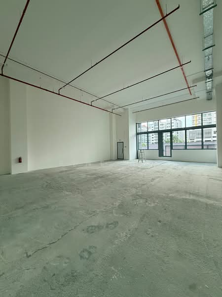 Space 18, 18 Lorong Ampas, Balestier / Toa Payoh, 1,787 sqft, Light Industrial (B1) For Sale, by Rene Tan, 500152136 - Interior - CommercialGuru.com.sg