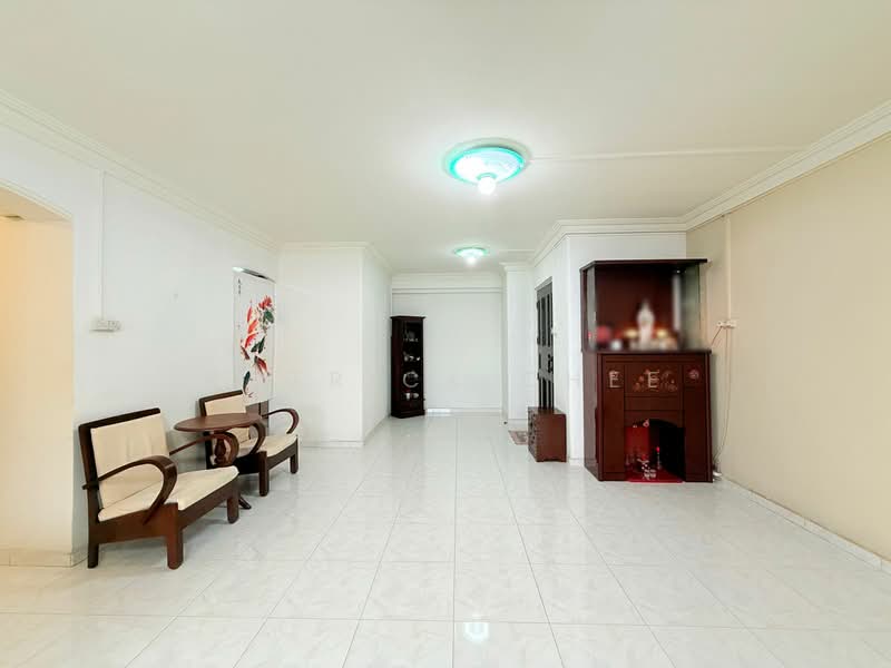 279 Toh Guan Road, 279 Toh Guan Road, 3 Bedrooms, 1,292 sqft, HDB Flat For Sale, by Patrick Chee, 500152140 - Living Room - PropertyGuru.com.sg