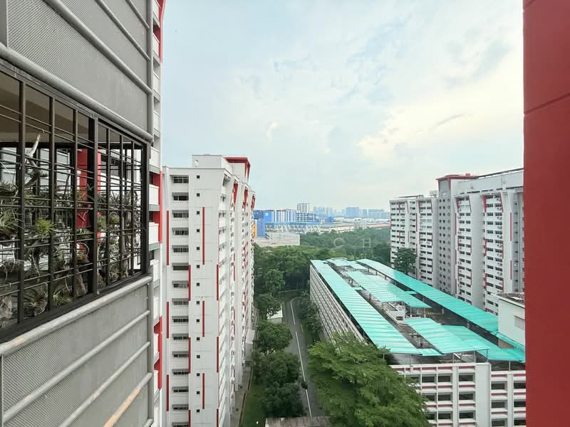 279 Toh Guan Road, 279 Toh Guan Road, 3 Bedrooms, 1,292 sqft, HDB Flat For Sale, by Patrick Chee, 500152140 - Exterior - PropertyGuru.com.sg