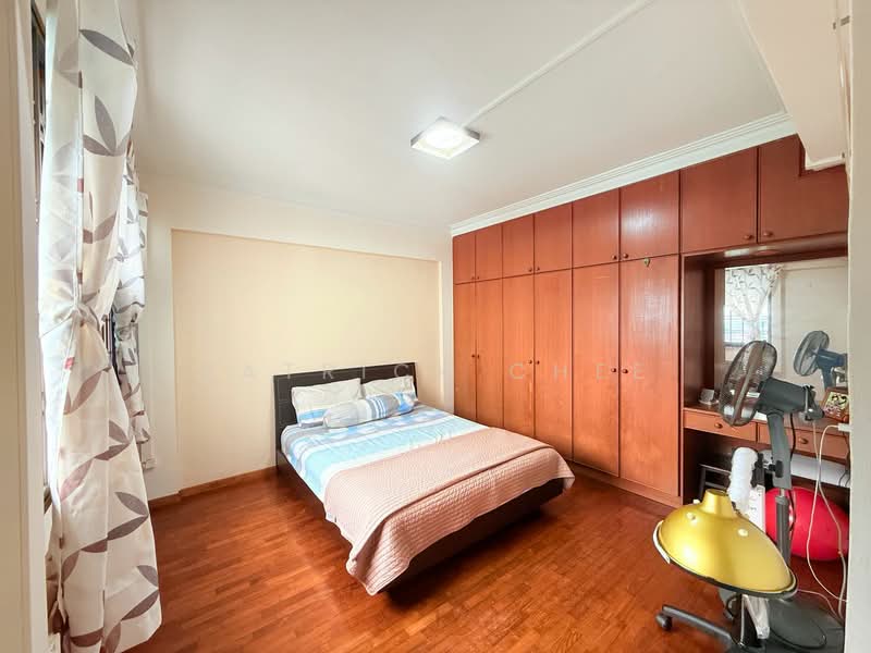 279 Toh Guan Road, 279 Toh Guan Road, 3 Bedrooms, 1,292 sqft, HDB Flat For Sale, by Patrick Chee, 500152140 - Bedroom - PropertyGuru.com.sg