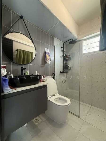 669B Edgefield Plains, 669B Edgefield Plains, 2 Bedrooms, 721 sqft, HDB Flat For Rent, by Nathan Wang, 500152144 - Bathroom - PropertyGuru.com.sg