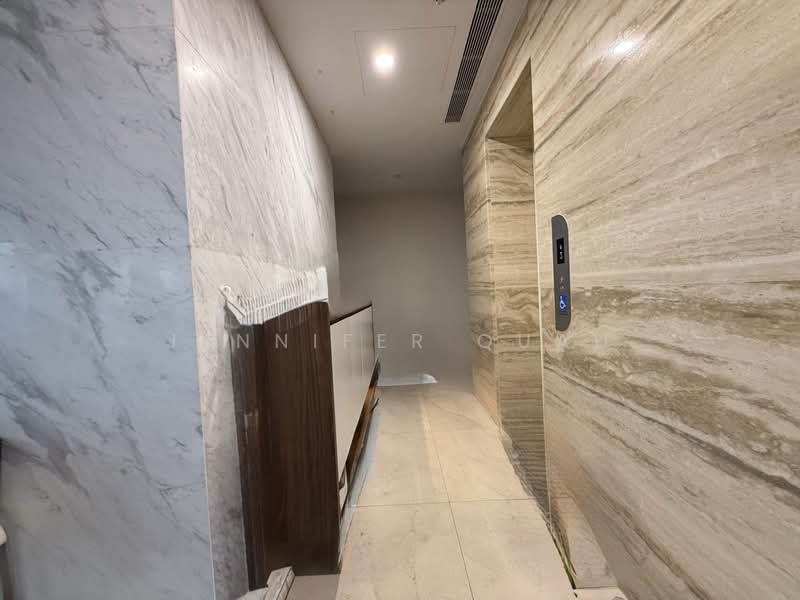 The Scotts Tower, 38 Scotts Road, 3 Bedrooms, 1,227 sqft, Condominium For Rent, by Jennifer Quah, 500152150 - Corridor - PropertyGuru.com.sg