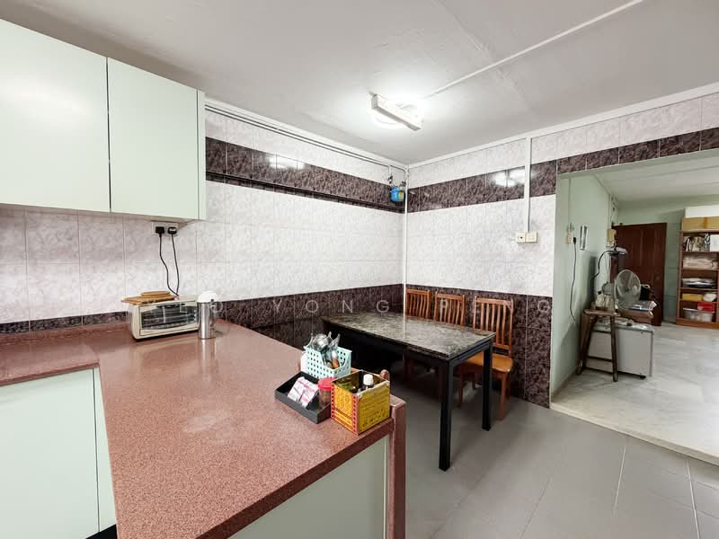 11 Eunos Crescent, 11 Eunos Crescent, 3 Bedrooms, 980 sqft, HDB Flat For Sale, by Yeo Yong Peng, 500152153 - Kitchen - PropertyGuru.com.sg