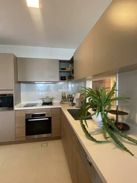 The Residences at W Sentosa Cove, 9 Ocean Way, 4 Bedrooms, 2,067 sqft, Condominium For Sale, by Tammy Sim 沈依玲, 500152154 - Kitchen - PropertyGuru.com.sg