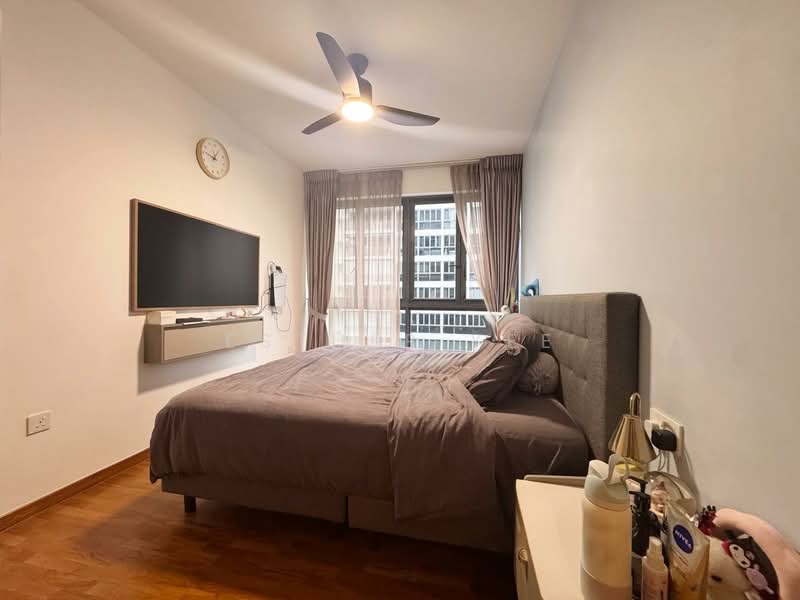 SkyPark Residences, Sembawang Drive, 4 Bedrooms, 1,528 sqft, Executive Condominium For Sale, by Esther Yee, 500152155 - Bedroom - PropertyGuru.com.sg