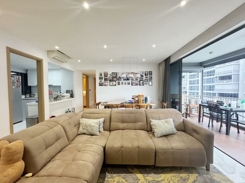 SkyPark Residences, Sembawang Drive, 4 Bedrooms, 1,528 sqft, Executive Condominium For Sale, by Esther Yee, 500152155 - Living Room - PropertyGuru.com.sg