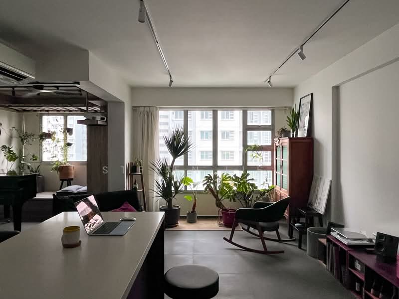 90A Telok Blangah Street 31, 90A Telok Blangah Street 31, 2 Bedrooms, 1,001 sqft, HDB Flat For Sale, by Steven Liew, 500152159 - Living Room - PropertyGuru.com.sg