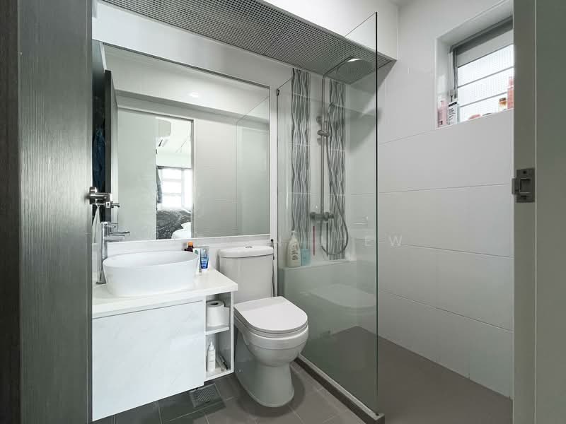90A Telok Blangah Street 31, 90A Telok Blangah Street 31, 2 Bedrooms, 1,001 sqft, HDB Flat For Sale, by Steven Liew, 500152159 - Bathroom - PropertyGuru.com.sg