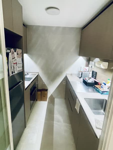 Penrose, 20 Sims Drive, Room Rental, 172 sqft, Condominium For Rent, by Judy Cho, 500152170 - Kitchen - PropertyGuru.com.sg