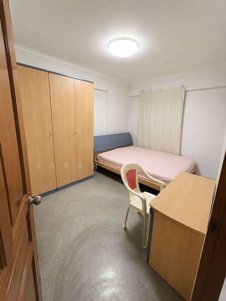 248 Hougang Avenue 3, 248 Hougang Avenue 3, 2 Bedrooms, 721 sqft, HDB Flat For Rent, by Sarah Chong, 500152172 - Bedroom - PropertyGuru.com.sg