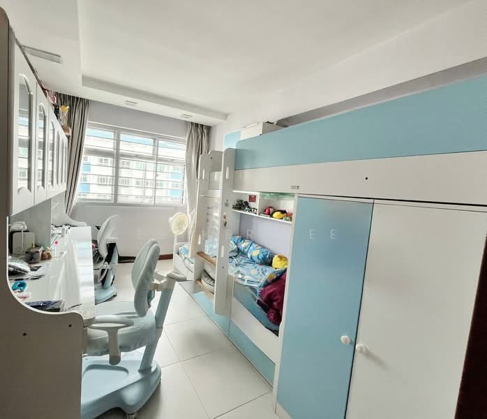 213A Punggol Walk, 213A Punggol Walk, 3 Bedrooms, 1,216 sqft, HDB Flat For Sale, by Esther Yee, 500152173 - Bedroom - PropertyGuru.com.sg