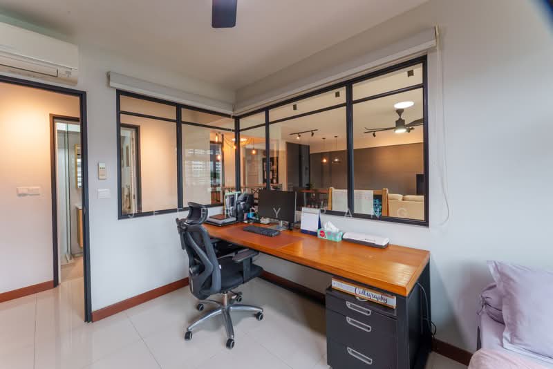 217D Sumang Walk, 217D Sumang Walk, 3 Bedrooms, 1,206 sqft, HDB Flat For Sale, by Jeffrey Pang, 500152184 - Study - PropertyGuru.com.sg