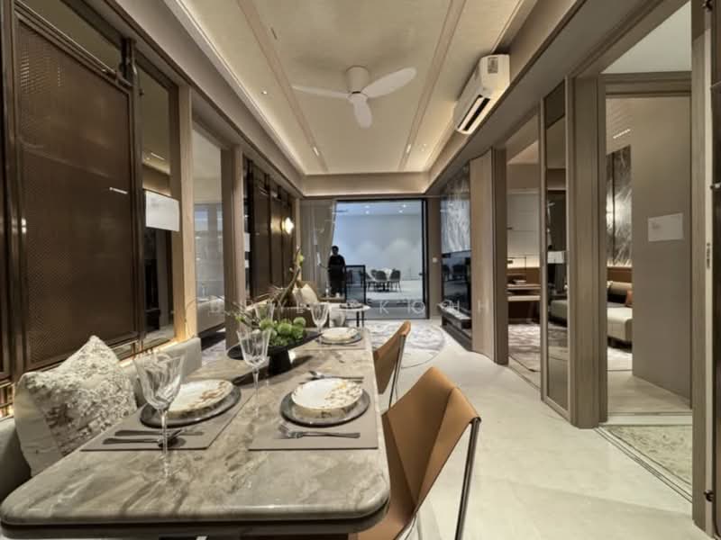 Thomson Reserve, , 3 Bedrooms, 904 sqft, Condominium For Sale, by LiLi Koh, 500152191 - Dining Room - PropertyGuru.com.sg