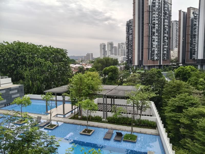 NEWest, 3 West Coast Drive, 1 Bedroom, 527 sqft, Apartment For Sale, by Tony Too 卓同利, 500152195 - Pool - PropertyGuru.com.sg