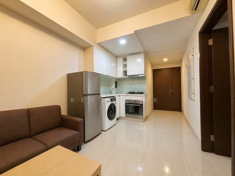Domus, 8 Irrawaddy Road, 1 Bedroom, 474 sqft, Condominium For Sale, by Reene Tok, 500152199 - Kitchen - PropertyGuru.com.sg
