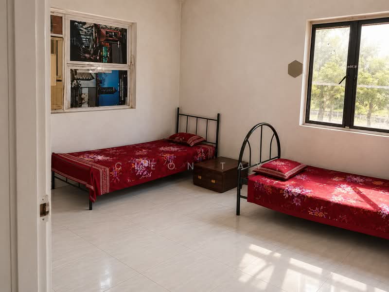 129 Owen Road, , 3 Bedrooms, 958 sqft, HDB Flat For Sale, by Cleon Tay, 500152205 - Bedroom - PropertyGuru.com.sg