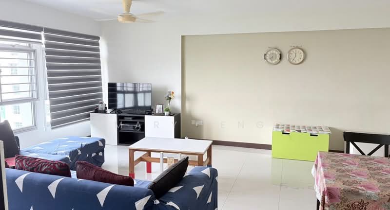 416B Fernvale Link, 416B Fernvale Link, 2 Bedrooms, 113 sqft, HDB Flat For Rent, by Mary Teng, 500152210 - Living Room - PropertyGuru.com.sg