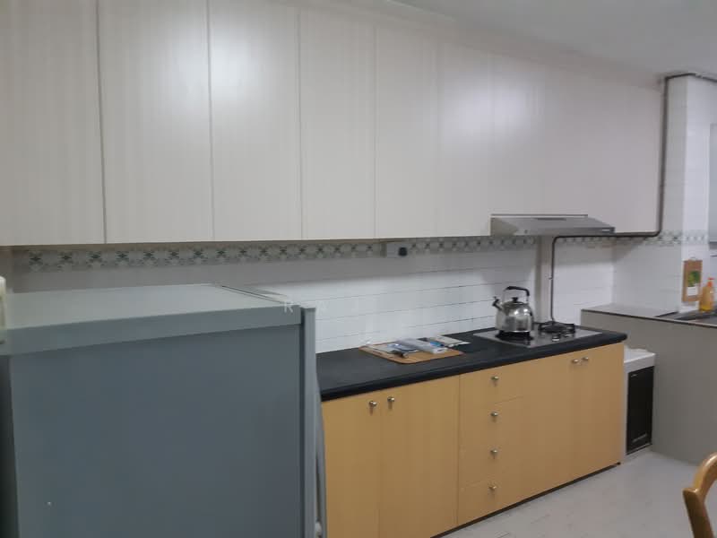 293 Tampines Street 22, 293 Tampines Street 22, 2 Bedrooms, 735 sqft, HDB Flat For Rent, by Raj ., 500152218 - Kitchen - PropertyGuru.com.sg