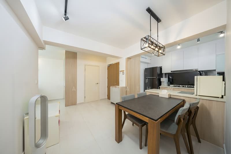 601A Tampines Avenue 9, 601A Tampines Avenue 9, 3 Bedrooms, 990 sqft, HDB Flat For Sale, by Asaph Mathew, 500152229 - Dining - PropertyGuru.com.sg
