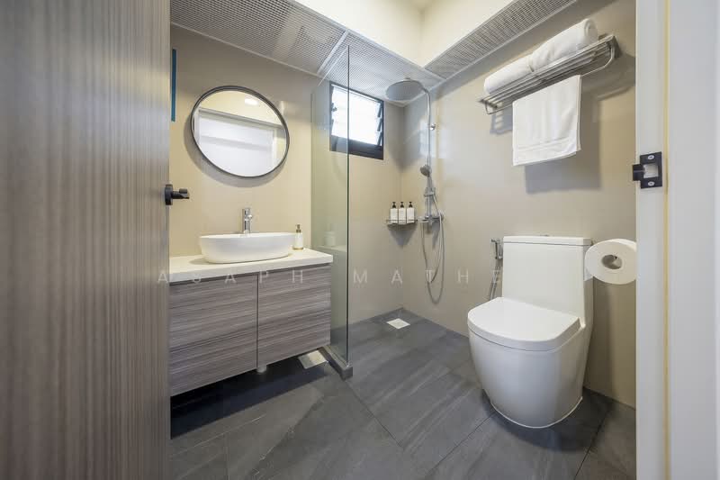 601A Tampines Avenue 9, 601A Tampines Avenue 9, 3 Bedrooms, 990 sqft, HDB Flat For Sale, by Asaph Mathew, 500152229 - Common Toilet - PropertyGuru.com.sg