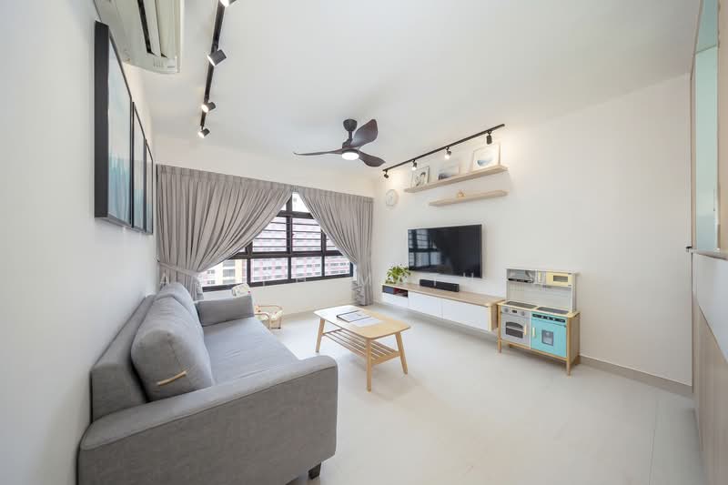 601A Tampines Avenue 9, 601A Tampines Avenue 9, 3 Bedrooms, 990 sqft, HDB Flat For Sale, by Asaph Mathew, 500152229 - Living Room - PropertyGuru.com.sg