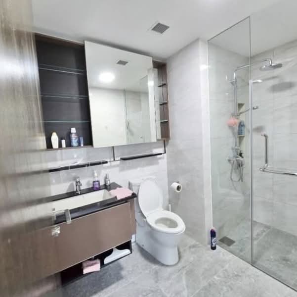Normanton Park, 45 Normanton Park, 2 Bedrooms, 721 sqft, Condominium For Rent, by Linda Loh, 500152237 - Bathroom - PropertyGuru.com.sg