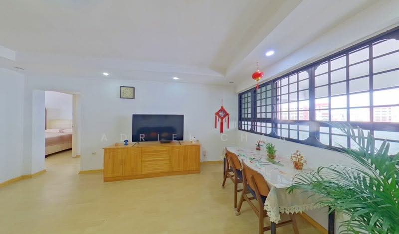 406 Hougang Avenue 10, 406 Hougang Avenue 10, 3 Bedrooms, 980 sqft, HDB Flat For Sale, by Adriel Chan, 500152238 - Living Room - PropertyGuru.com.sg