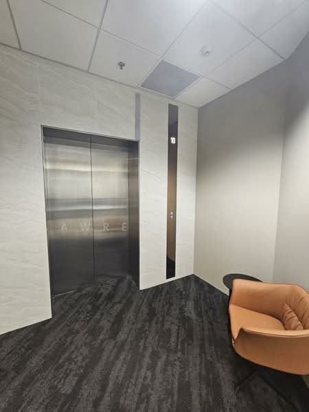 Plus, 20 Cecil Street, 1,341 sqft, Office For Rent, by Lawrence Leo, 500152240 - Lobby - CommercialGuru.com.sg