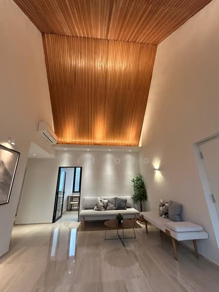 Dynasty Garden Court 2, 271 - 291 Sixth Avenue, 3 Bedrooms, 1,141 sqft, Condominium For Rent, by Kim Ong, 500152251 - Living Room - PropertyGuru.com.sg