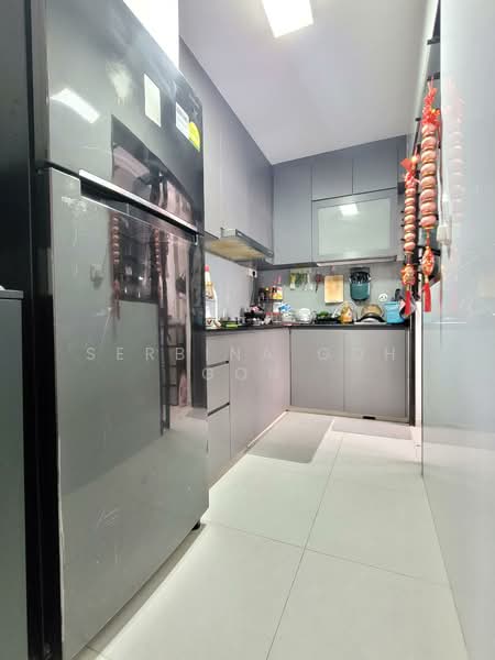 606A Tampines Street 61, 606A Tampines Street 61, 2 Bedrooms, 732 sqft, HDB Flat For Sale, by Serbina Goh Goh, 500152256 - Kitchen - PropertyGuru.com.sg