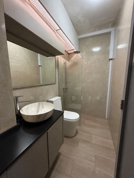 658 Woodlands Ring Road, 658 Woodlands Ring Road, 4 Bedrooms, 1,550 sqft, HDB Flat For Rent, by Noor Deen, 500152257 - Bathroom - PropertyGuru.com.sg
