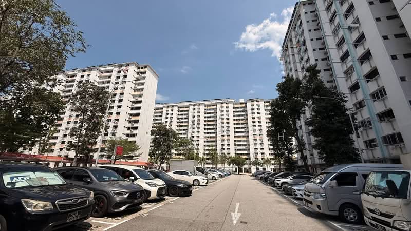 51 New Upper Changi Road, 51 New Upper Changi Road, 3 Bedrooms, 904 sqft, HDB Flat For Sale, by Vivian Toh, 500152259 - Exterior - PropertyGuru.com.sg
