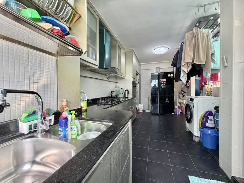 613 Bedok Reservoir Road, 613 Bedok Reservoir Road, 4 Bedrooms, 1,302 sqft, HDB Flat For Sale, by Susan Mariam (Amboi), 500152276 - Kitchen - PropertyGuru.com.sg