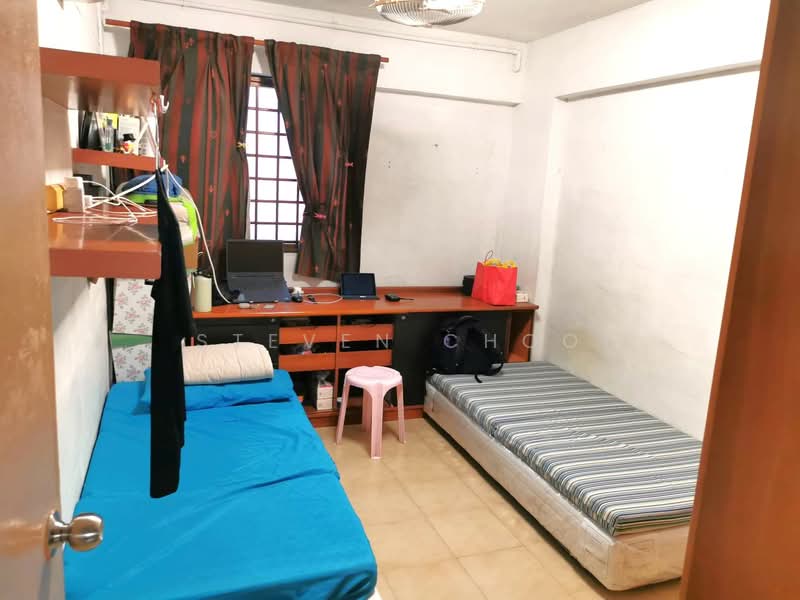 725 Yishun Street 71, 725 Yishun Street 71, Room Rental, 120 sqft, HDB Flat For Rent, by Steven Choo, 500152277 - Bedroom - PropertyGuru.com.sg