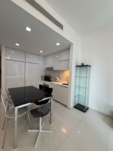 One Shenton, 1 Shenton Way, 1 Bedroom, 603 sqft, Condominium For Sale, by Serene Teng, 500152280 - Kitchen - PropertyGuru.com.sg