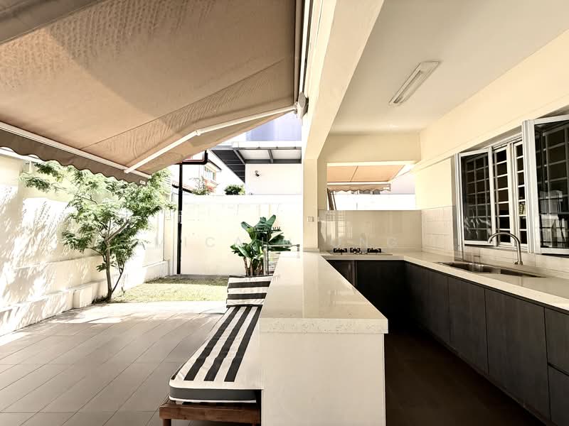 Jalan Senang Beautiful Detached, Jalan Senang, 6 Bedrooms, 9,000 sqft, Detached House For Rent, by Micain Ong, 500152284 - Kitchen - PropertyGuru.com.sg