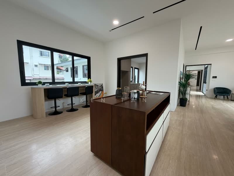 BRAND NEW 2.5 STOREY DETACHED GROVE DRIVE, , 5 Bedrooms, 12,000 sqft, Detached House For Sale, by Ken Tan, 500152292 - Interior - PropertyGuru.com.sg