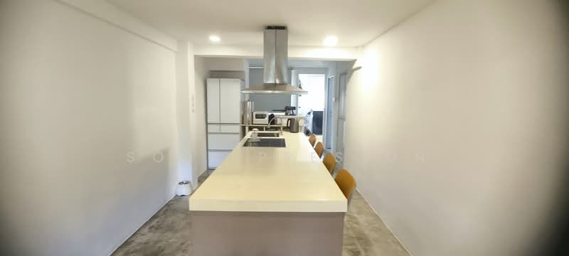 33 Marine Crescent, 33 Marine Crescent, 2 Bedrooms, 818 sqft, HDB Flat For Rent, by Soon Preston, 500152314 - Kitchen - PropertyGuru.com.sg